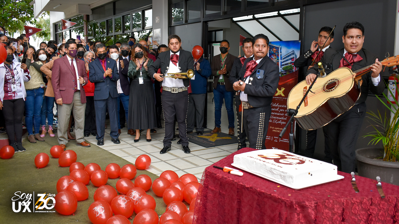 La Universidad de Xalapa celebra su 30 aniversario
