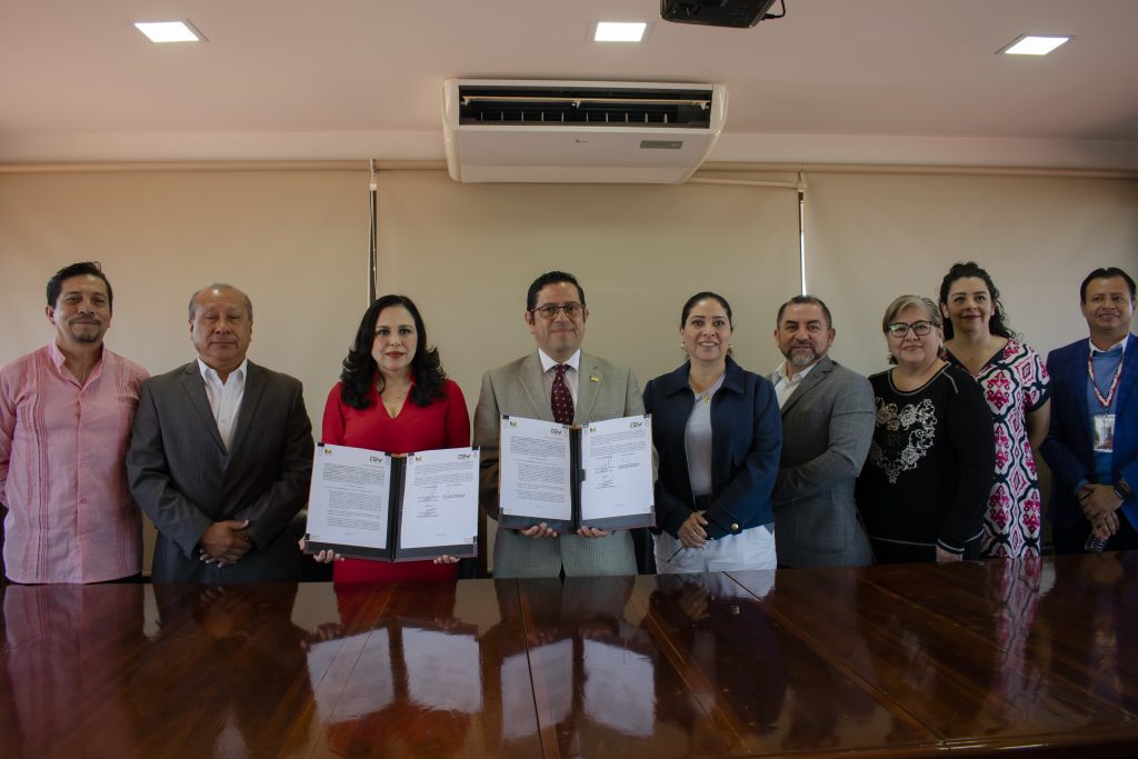 Firma de Convenio entre el Tribunal Electoral del Estado de Veracruz y ...