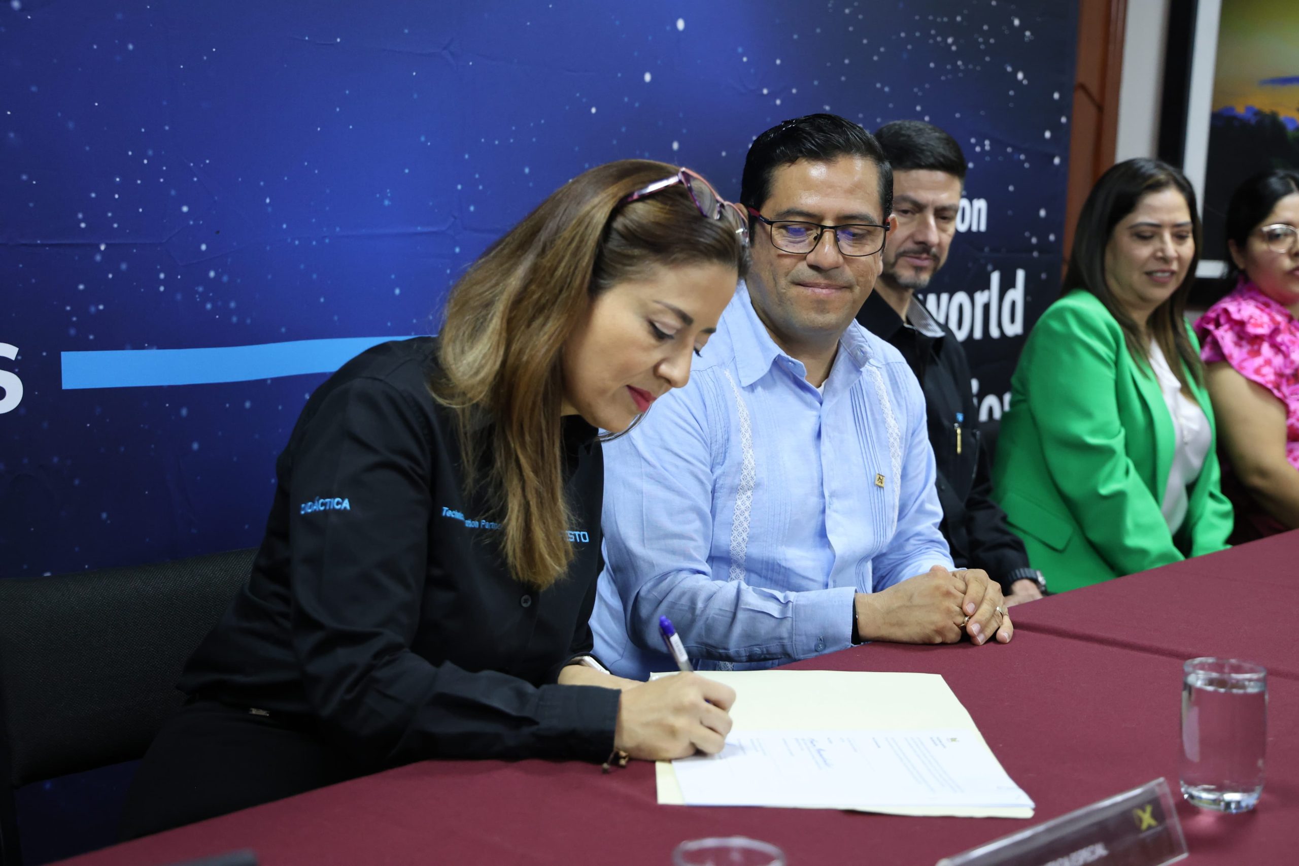 Se posiciona la Universidad de Xalapa a la vanguardia tecnológica