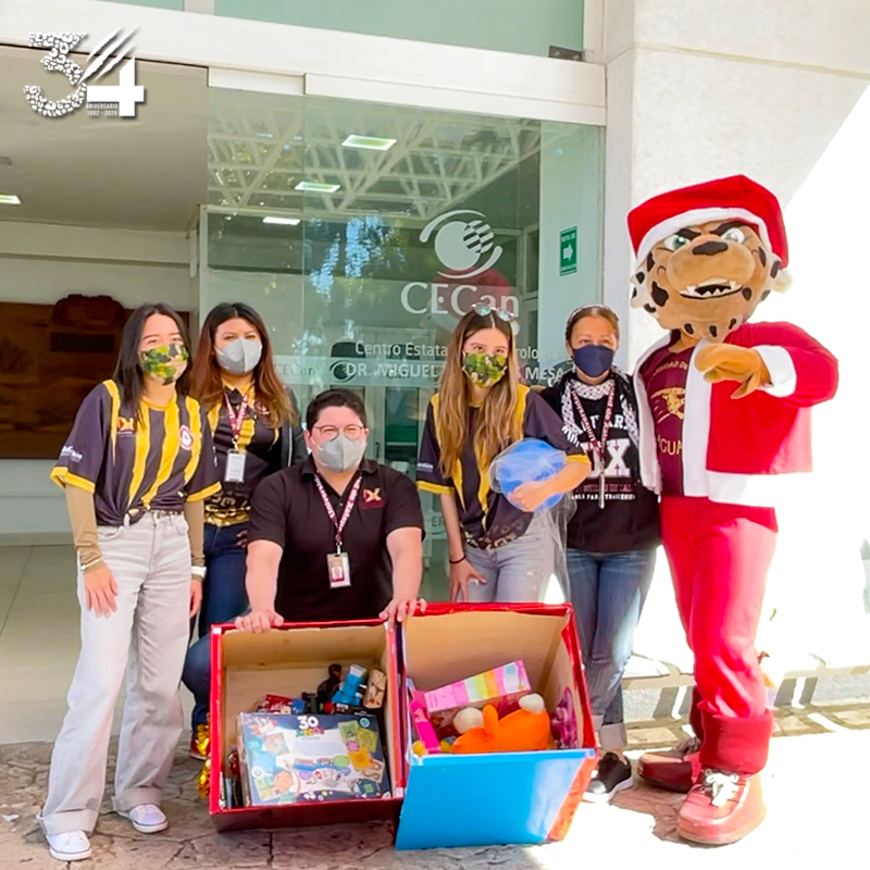 Universidad de Xalapa impulsa acciones solidarias con entrega de 250 juguetes a familias xalapeñas